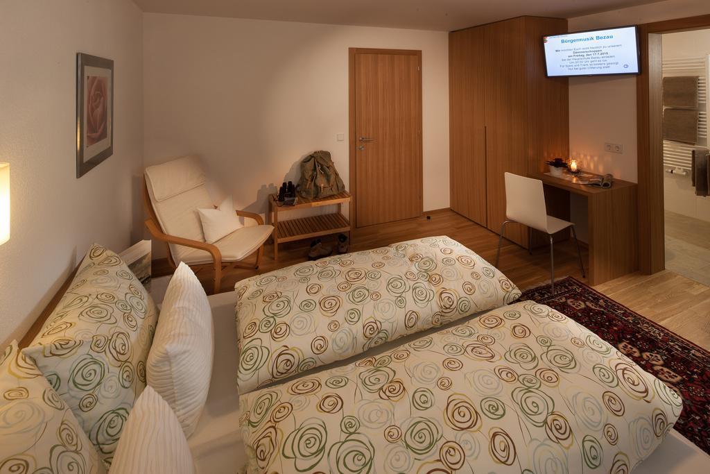 Gaestehaus Laesser Меллау Экстерьер фото